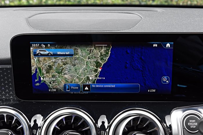 2024 Mercedes-Benz GLB-Class GLB200