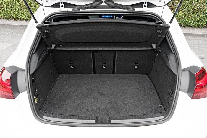 2024 Mercedes-Benz A-Class A200