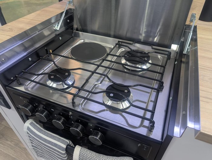 2026 Supreme My26 Classic Tourer 2000_R_K1e1_T