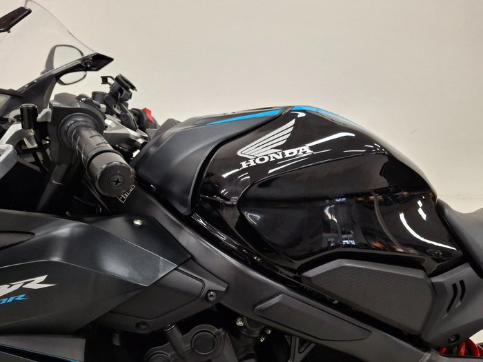 2023 Honda CBR650R Black