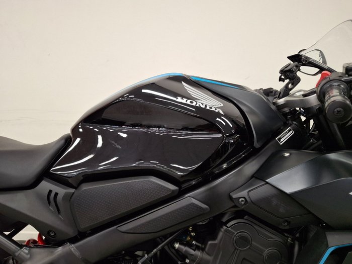 2023 Honda CBR650R Black