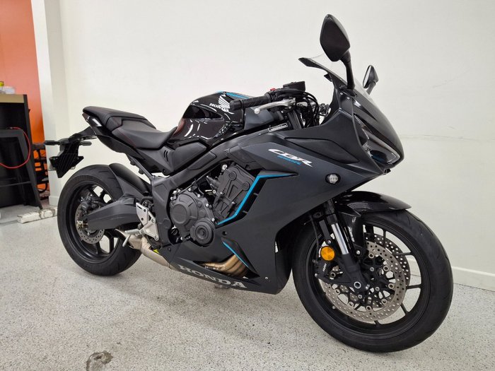 2023 Honda CBR650R Black