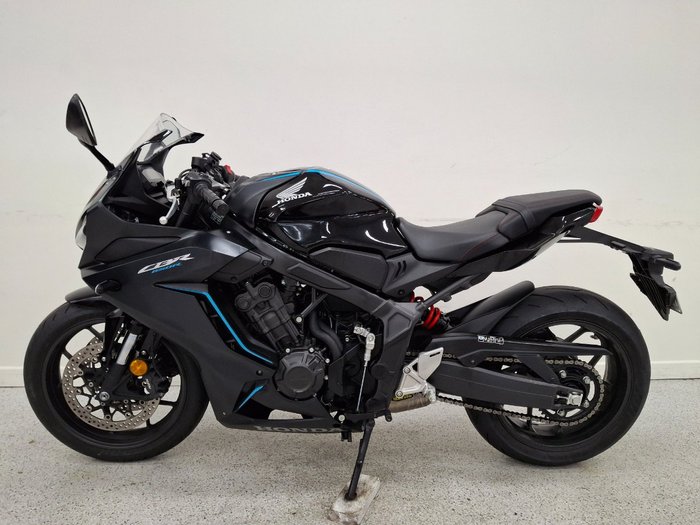 2023 Honda CBR650R Black