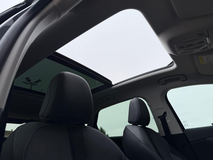 2025 MG MGS5 EV Essence 62