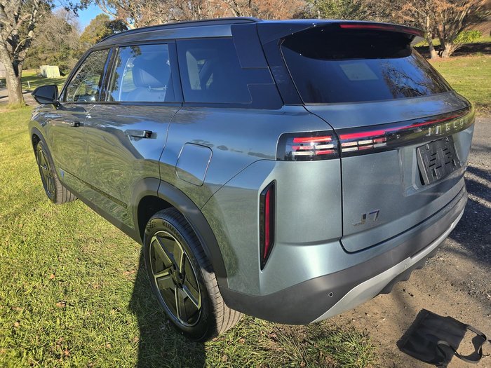 2025 Jaecoo J7 SHS Summit