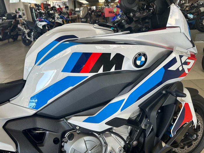 2025 BMW M 1000 XR M 1000 White