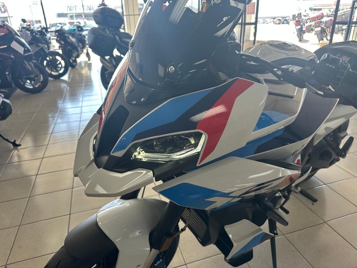 2025 BMW M 1000 XR M 1000 White