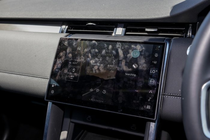 2024 Land Rover Discovery Sport P250 Dynamic SE