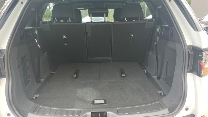 2024 Land Rover Discovery Sport P250 Dynamic SE L550 MY25 4X4 Constant Fuji White