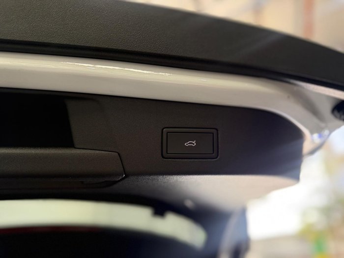 2025 Volkswagen ID.4 Pro