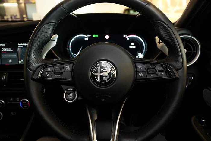 2023 Alfa Romeo Giulia Veloce