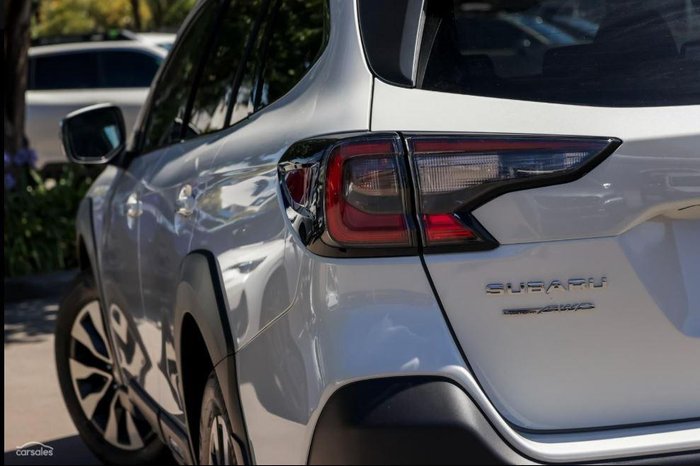 2025 Subaru Outback AWD Touring 6GEN MY25 AWD Crystal White