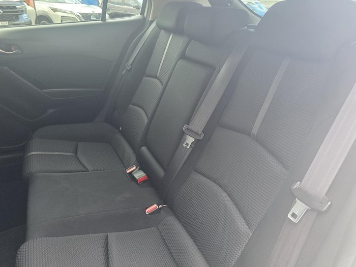 2018 Mazda 3 Maxx Sport