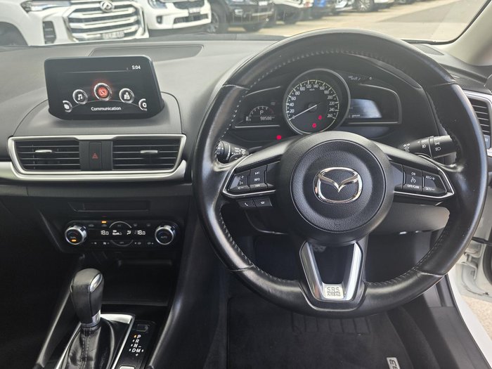 2018 Mazda 3 Maxx Sport