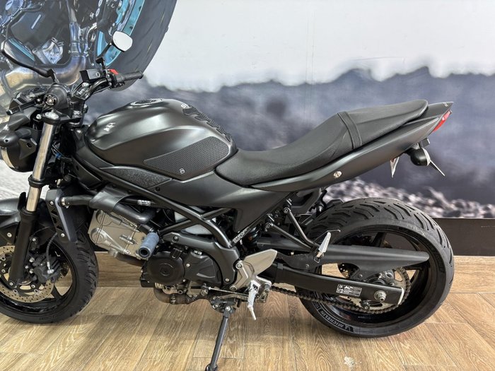 2016 Suzuki SV650UA (LAMS, ABS) Black