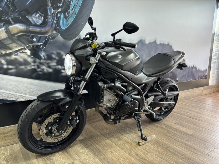 2016 Suzuki SV650UA (LAMS, ABS) Black