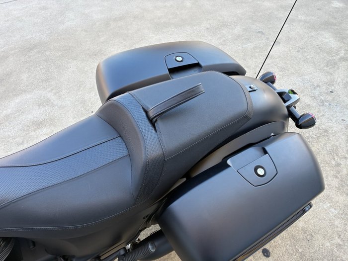 2023 Indian CHIEFTAIN DARK HORSE