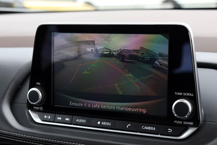 2025 Nissan X-TRAIL ST