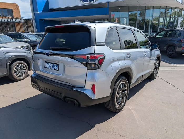 2025 Subaru Forester Touring