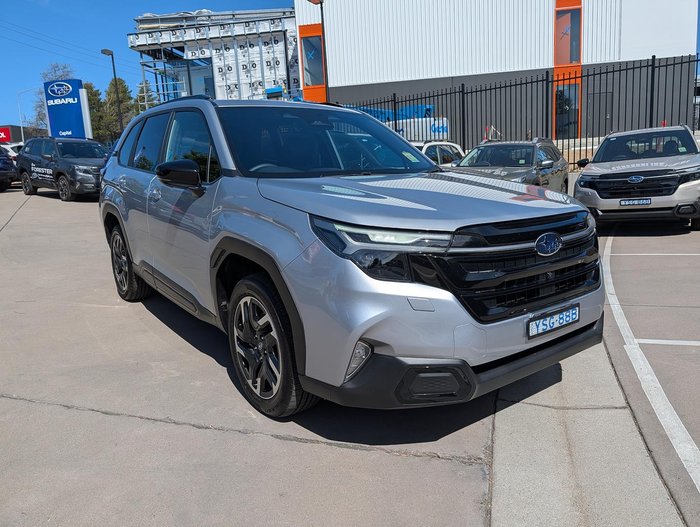 2025 Subaru Forester Touring