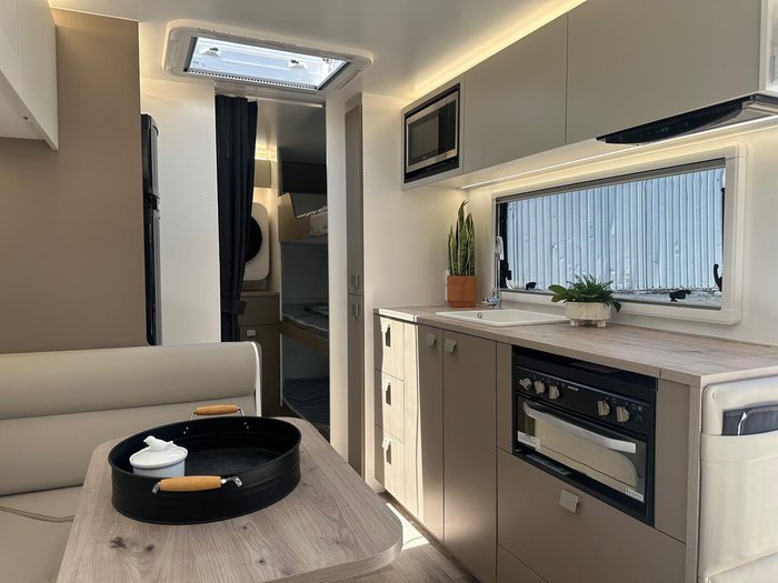 2025 New Age Caravans Road Owl 19 My26 Expedition