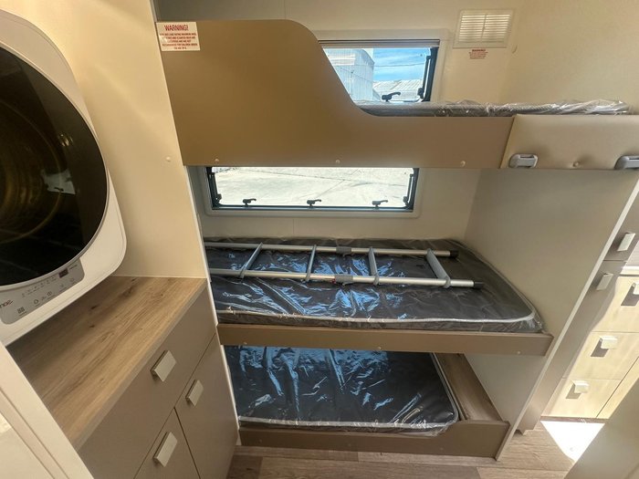 2025 New Age Caravans Road Owl 19 My26 Expedition