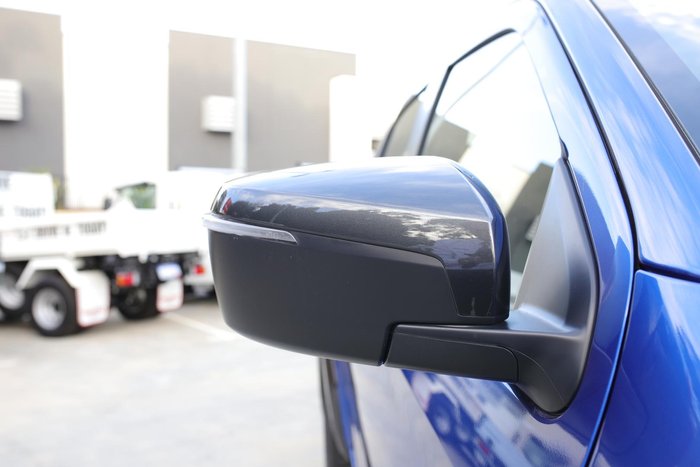 2025 Isuzu D-MAX X-TERRAIN