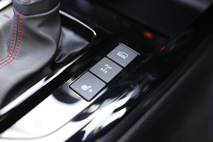 2025 Isuzu D-MAX X-TERRAIN