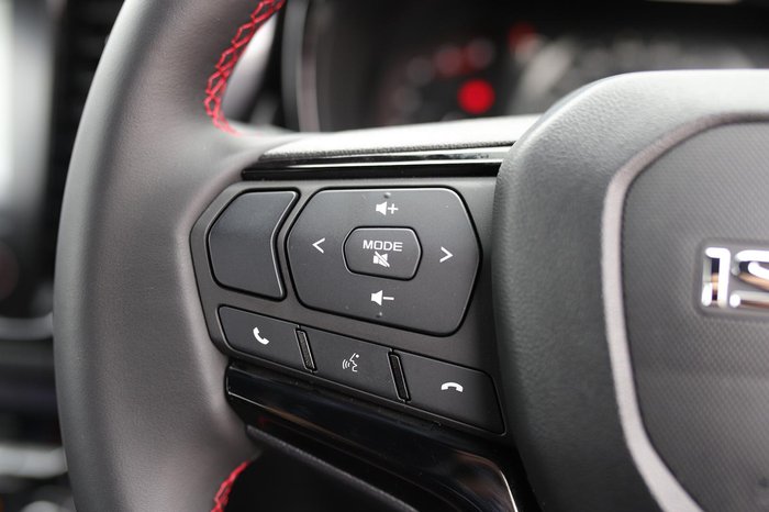 2025 Isuzu D-MAX X-TERRAIN