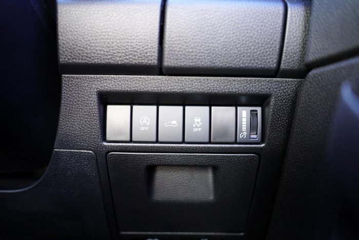 2025 Isuzu D-MAX LS-U