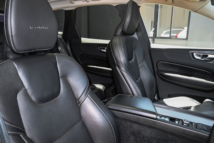 2020 Volvo XC60 D4 Inscription