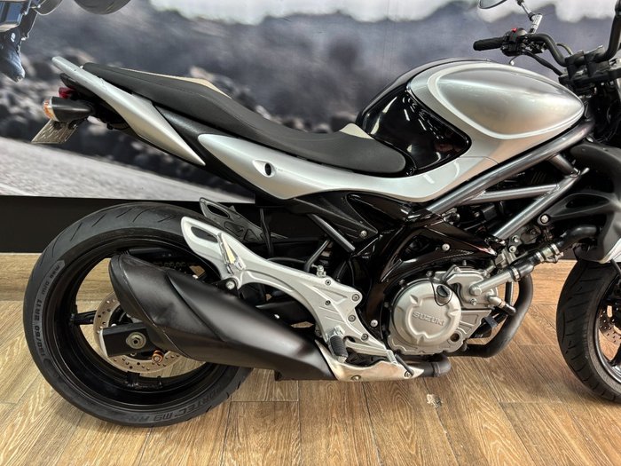 2010 Suzuki SFV650 GLADIUS Black