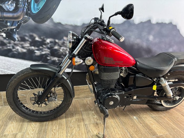 2021 Suzuki BOULEVARD S40 (LS650B) RED
