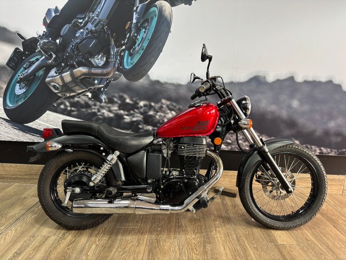 2021 Suzuki BOULEVARD S40 (LS650B) RED