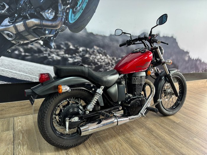 2021 Suzuki BOULEVARD S40 (LS650B) RED