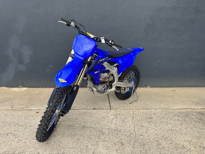 2023 Yamaha YZ450F BLUE