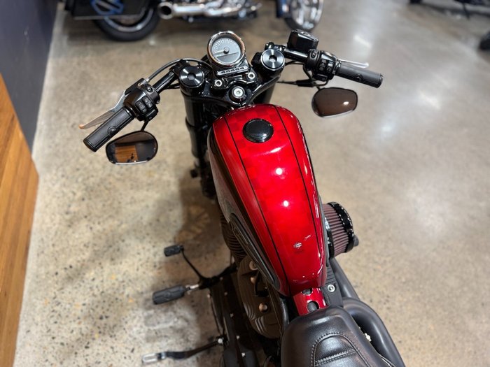 2017 Harley-davidson XC1200CX ROADSTER Red
