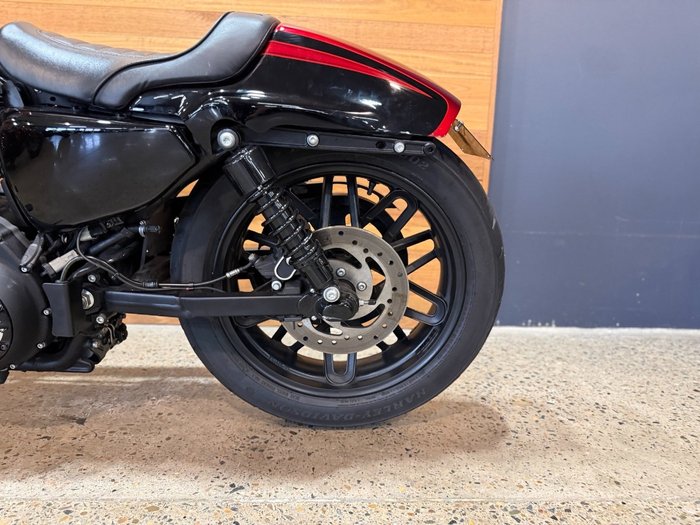 2017 Harley-davidson XC1200CX ROADSTER Red