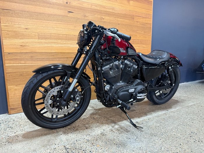 2017 Harley-davidson XC1200CX ROADSTER Red