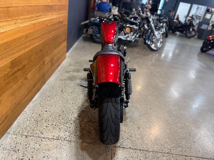 2017 Harley-davidson XC1200CX ROADSTER Red
