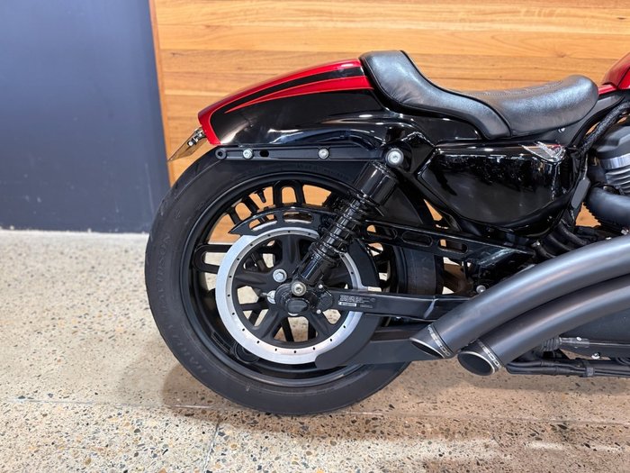 2017 Harley-davidson XC1200CX ROADSTER Red