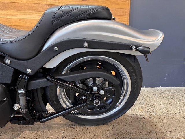 2008 Harley-davidson FXSTB NIGHT TRAIN Silver