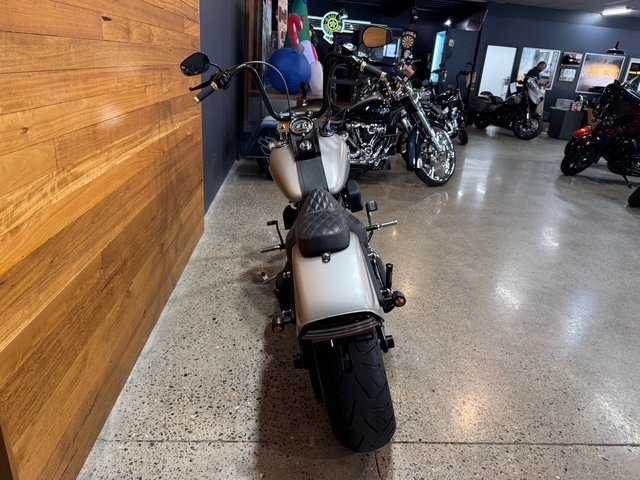 2008 Harley-davidson FXSTB NIGHT TRAIN Silver