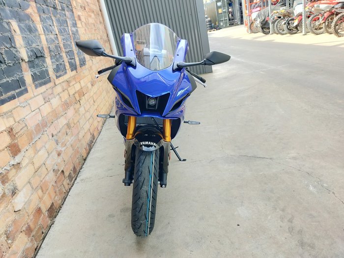 2025 YAMAHA YZF-R7 LAMS ROAD BLUE