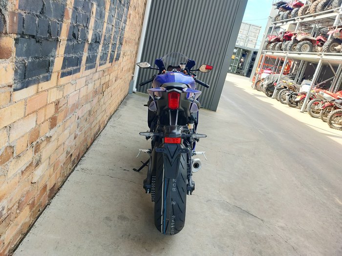 2025 YAMAHA YZF-R7 LAMS ROAD BLUE