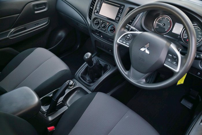 2019 Mitsubishi Triton GLX