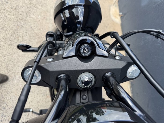 2017 Yamaha STRYKER (XVS1300CU) BLACK