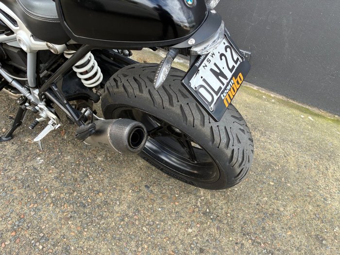 2017 BMW Motorrad R1200 RT WHITE