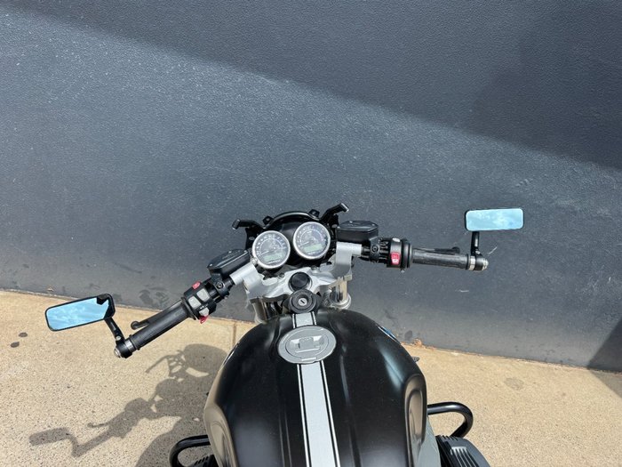 2017 BMW Motorrad R1200 RT WHITE