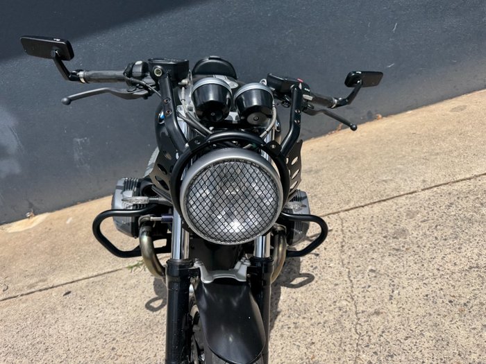 2017 BMW Motorrad R1200 RT WHITE